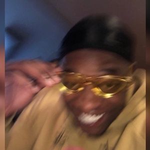 Meet your Posher, Kyle